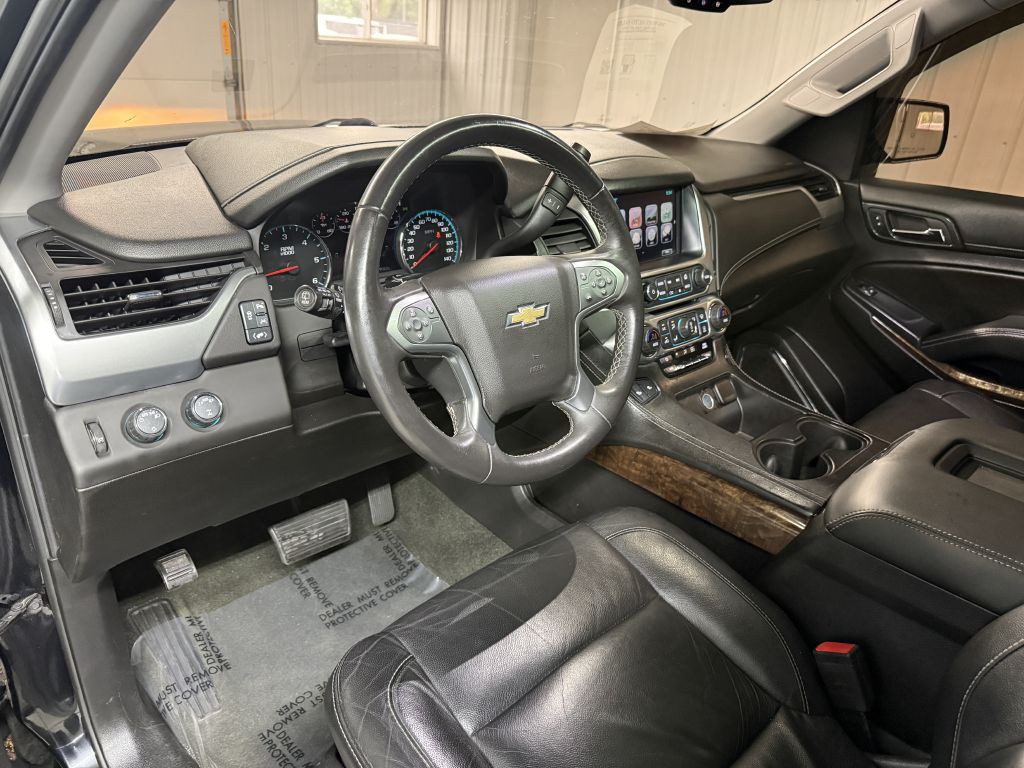 2017 Chevrolet Suburban Image 15