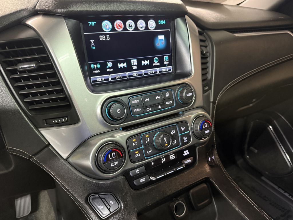 2017 Chevrolet Suburban Image 20