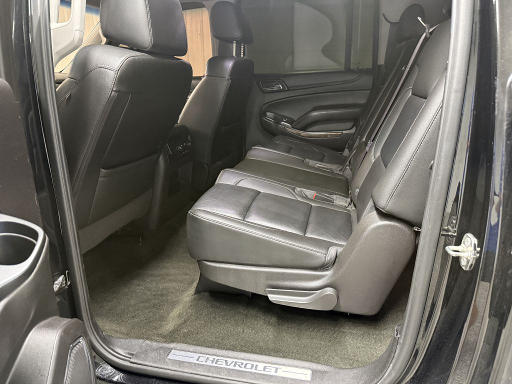 2017 Chevrolet Suburban Image 26