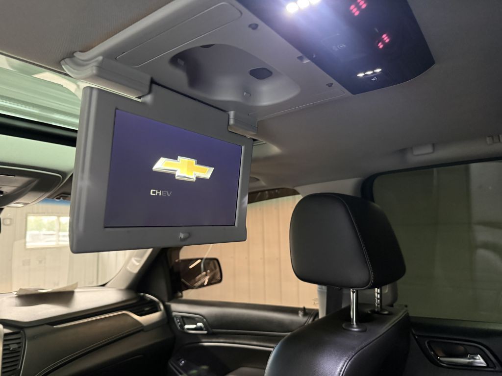 2017 Chevrolet Suburban Image 27