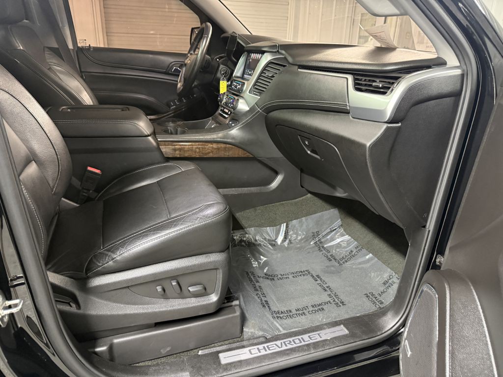 2017 Chevrolet Suburban Image 40