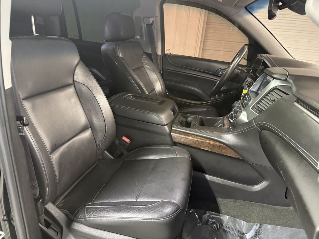 2017 Chevrolet Suburban Image 42