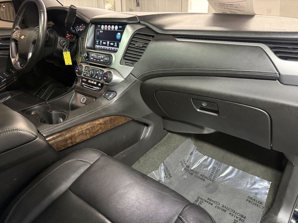 2017 Chevrolet Suburban Image 43