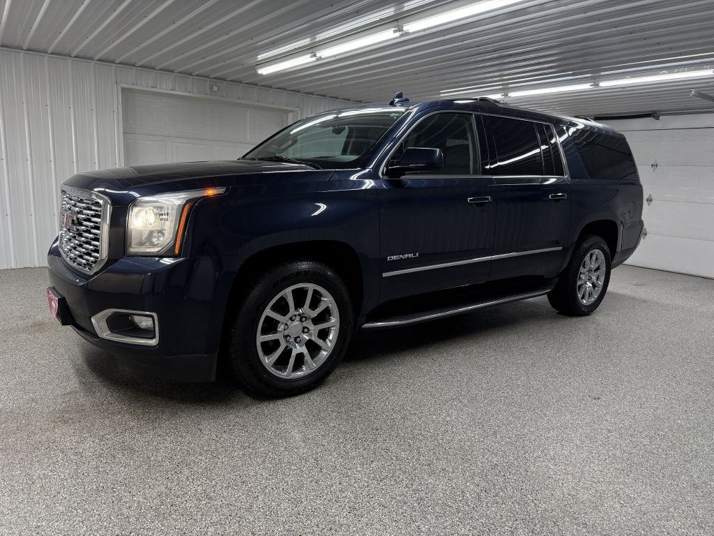 2020 GMC Yukon Image 4