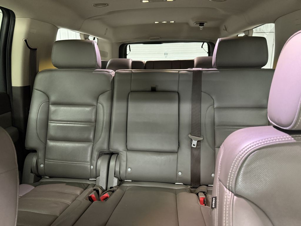 2020 GMC Yukon Image 16