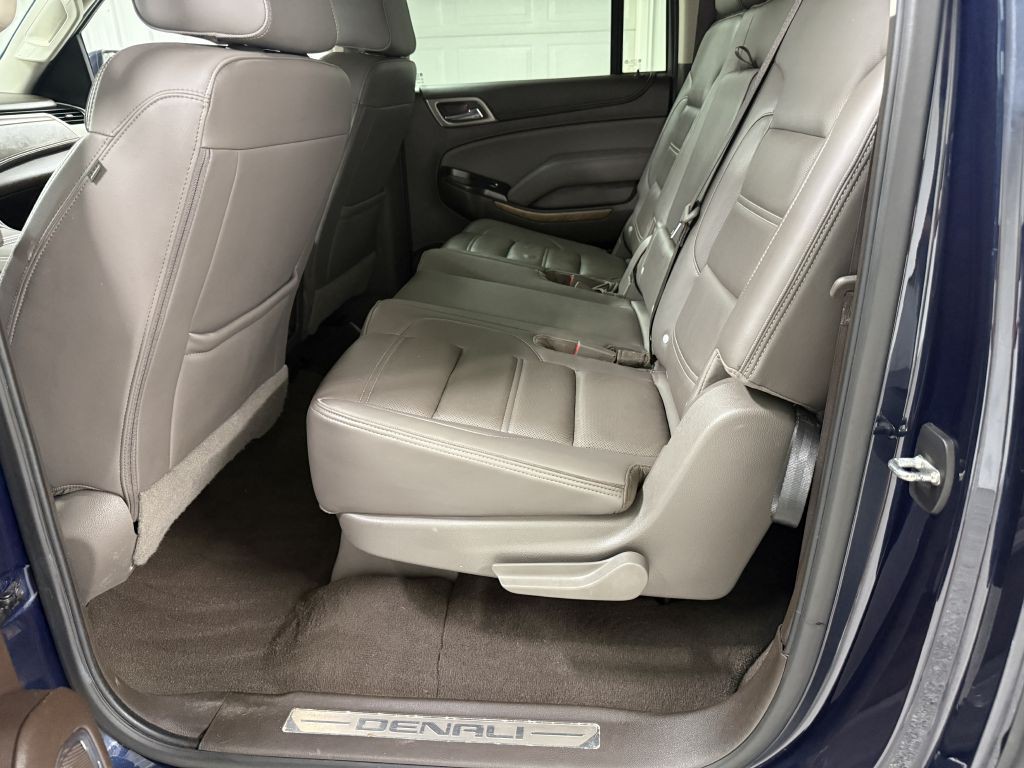 2020 GMC Yukon Image 34