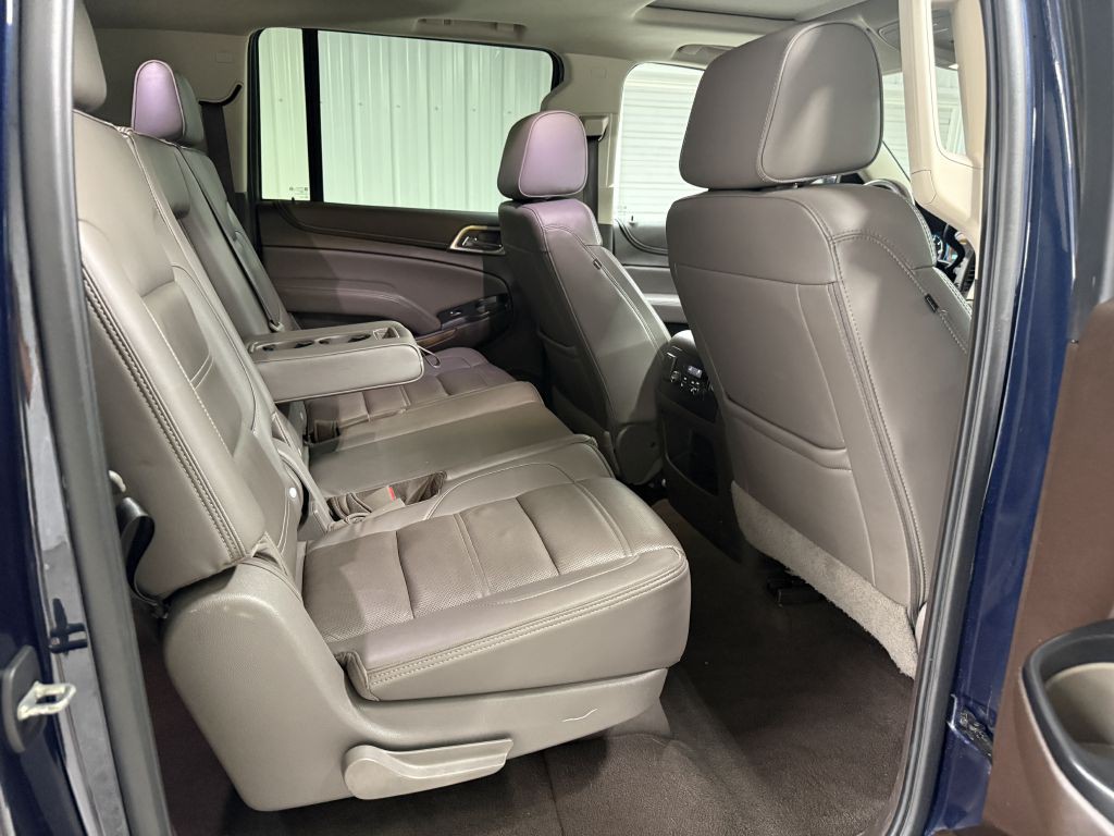 2020 GMC Yukon Image 42