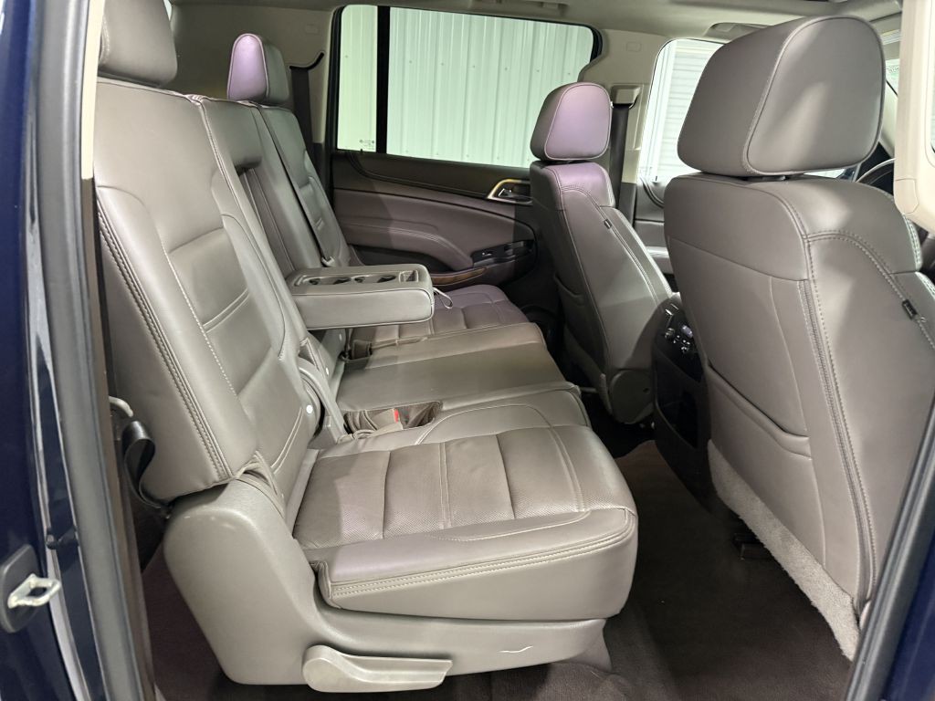 2020 GMC Yukon Image 43
