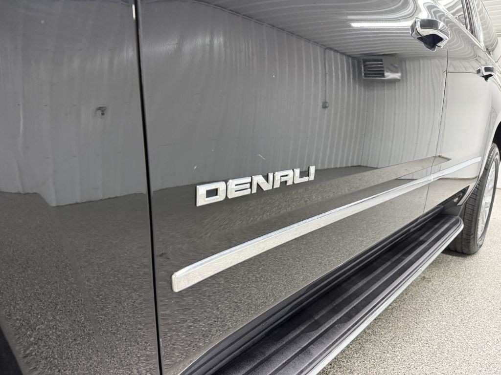 2015 GMC Yukon Image 10