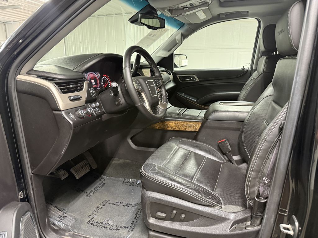 2015 GMC Yukon Image 11