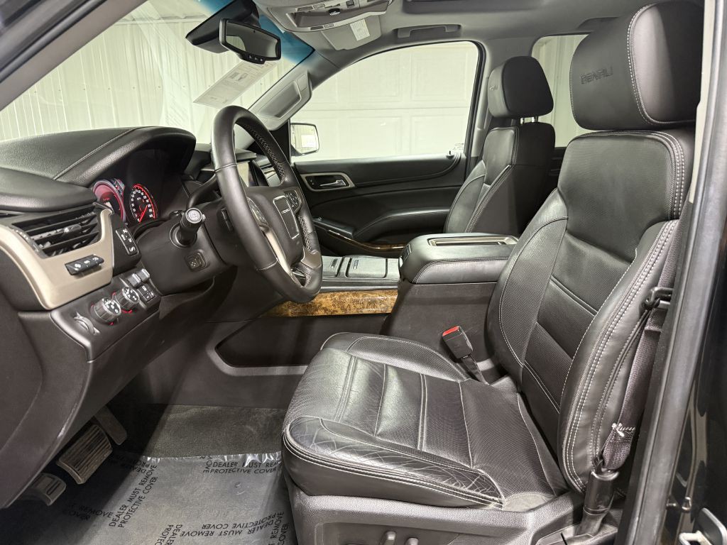 2015 GMC Yukon Image 12