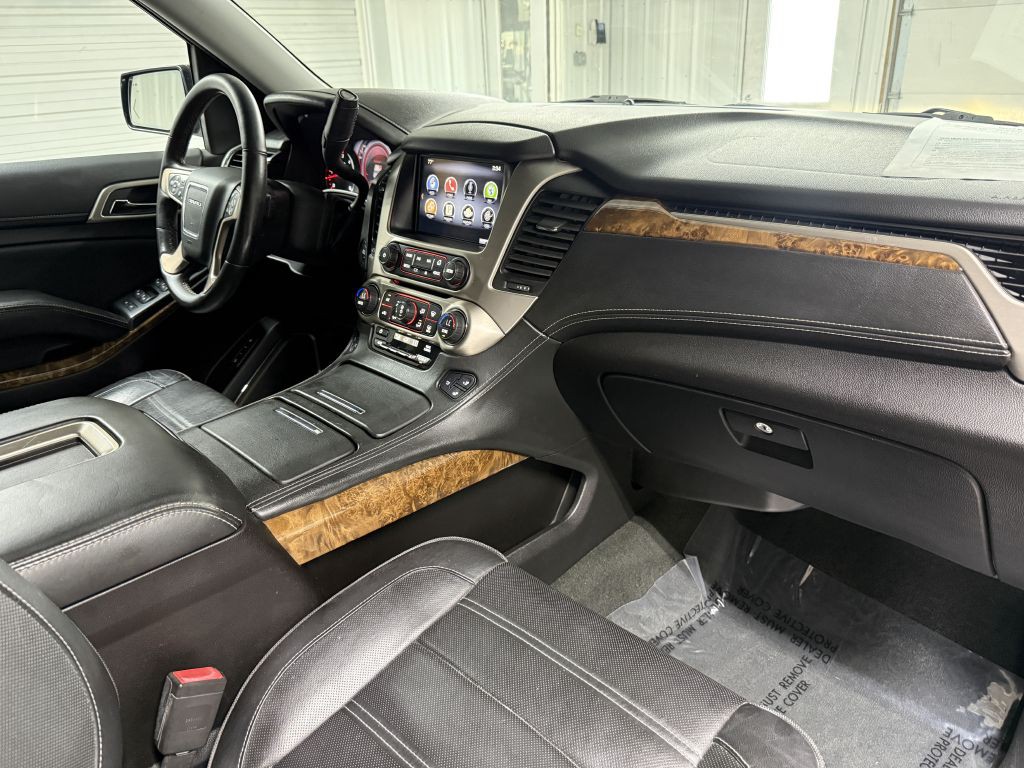 2015 GMC Yukon Image 45