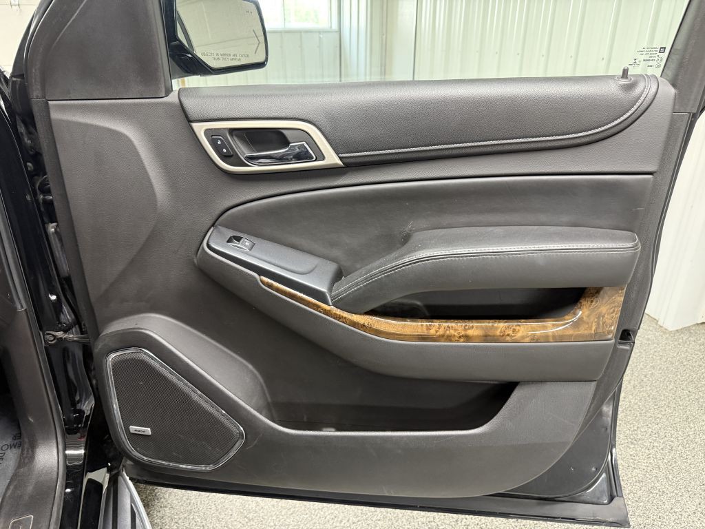 2015 GMC Yukon Image 46