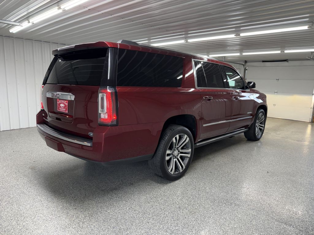 2019 GMC Yukon Image 7
