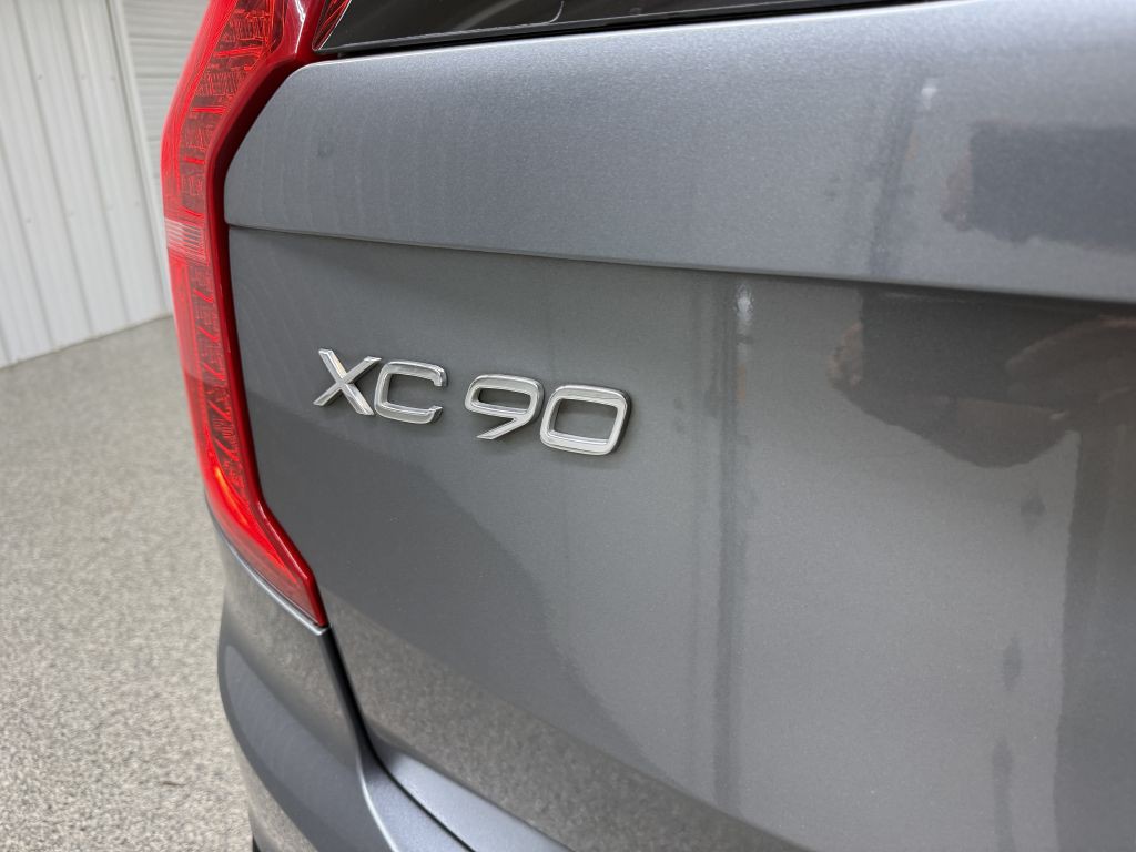 2016 Volvo XC90 Image 8