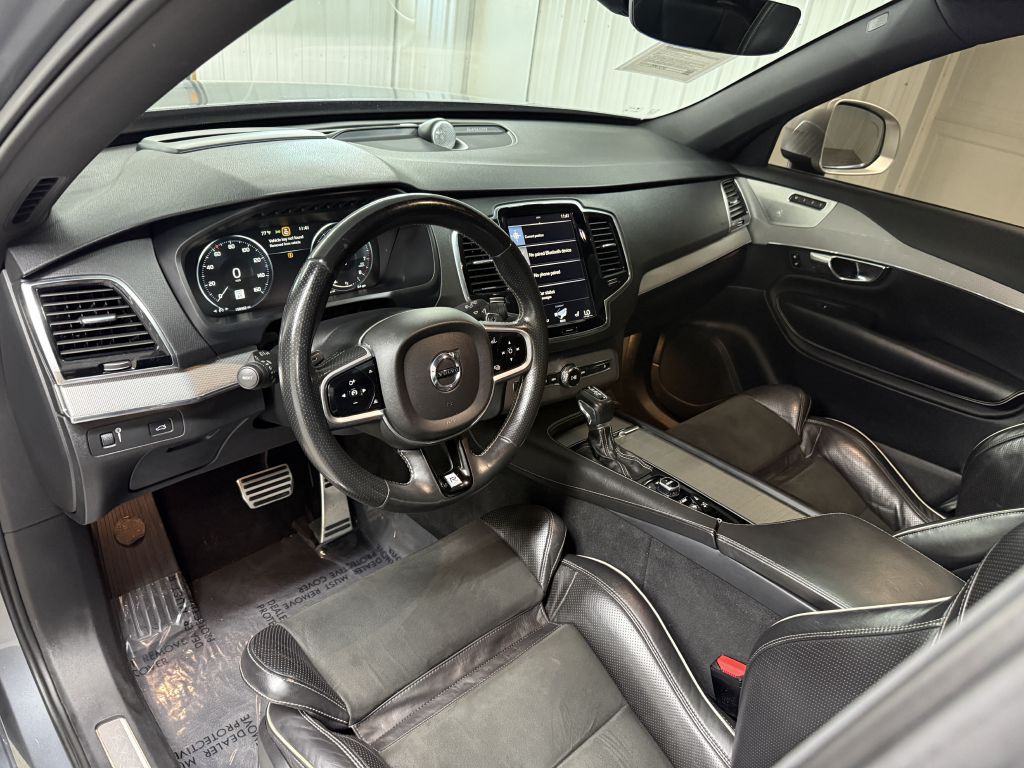 2016 Volvo XC90 Image 12