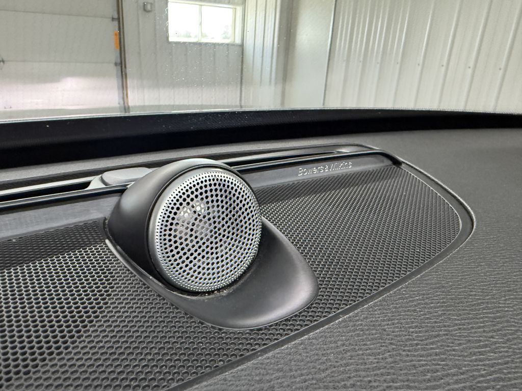 2016 Volvo XC90 Image 21