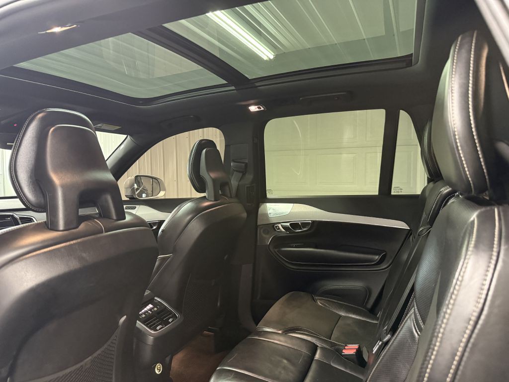2016 Volvo XC90 Image 27