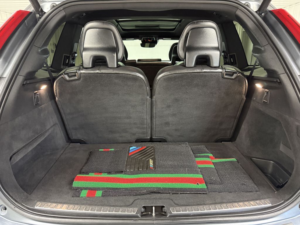 2016 Volvo XC90 Image 29
