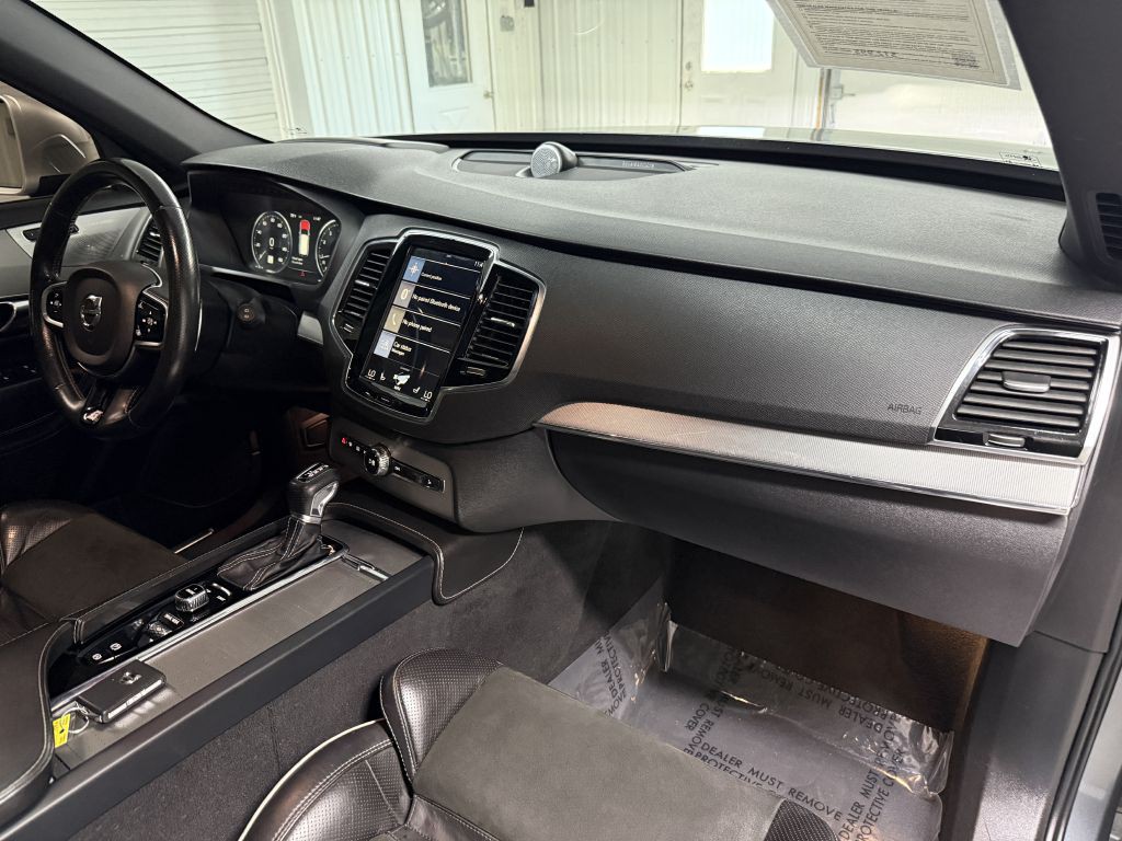 2016 Volvo XC90 Image 41