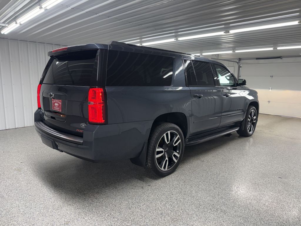 2020 Chevrolet Suburban Image 7