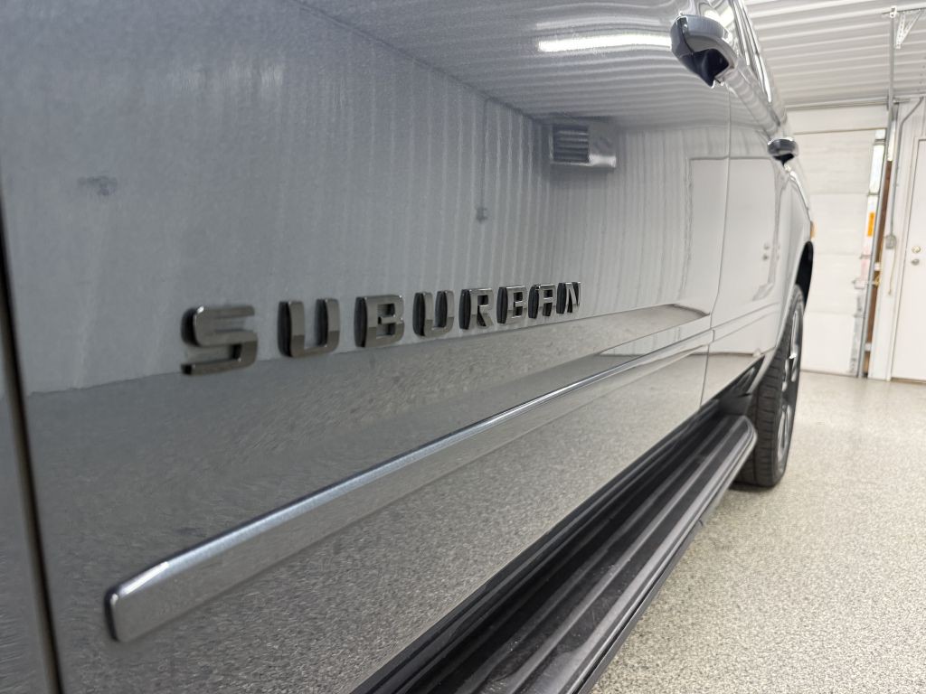 2020 Chevrolet Suburban Image 10