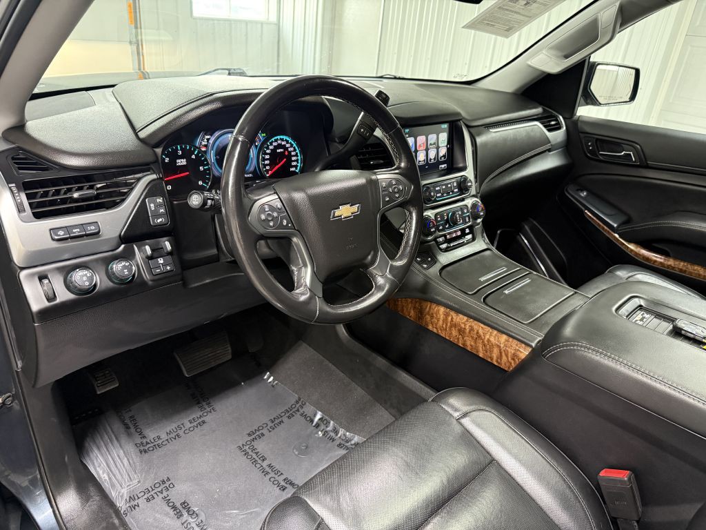 2020 Chevrolet Suburban Image 16