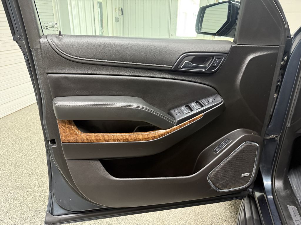2020 Chevrolet Suburban Image 27