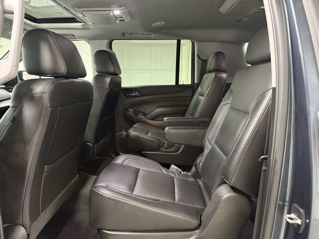 2020 Chevrolet Suburban Image 31