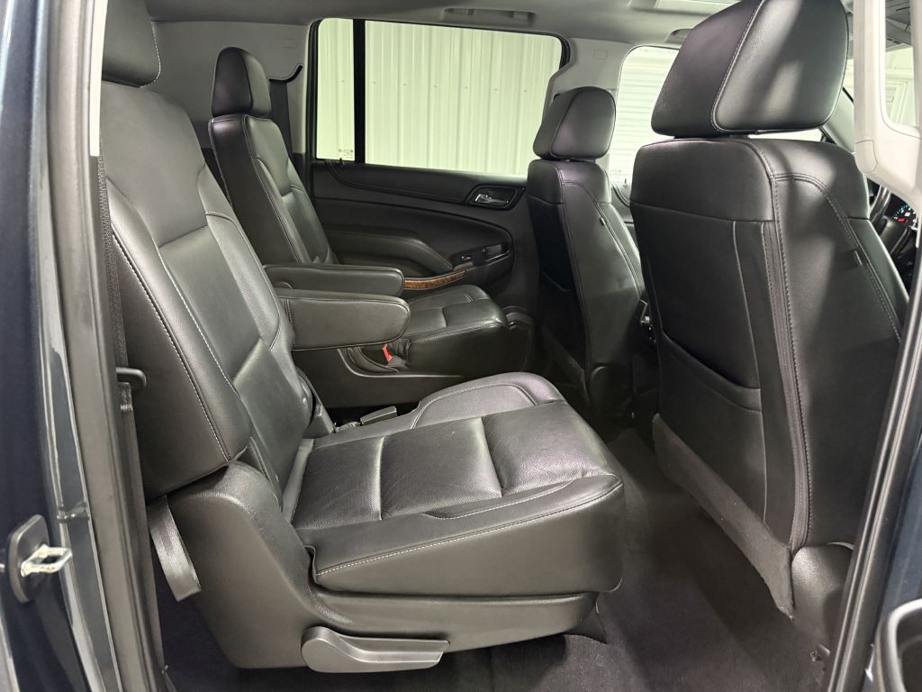 2020 Chevrolet Suburban Image 43