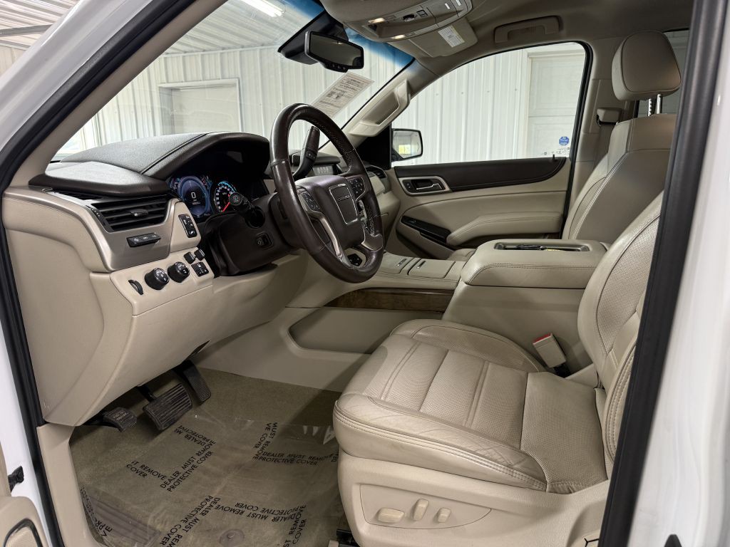 2018 GMC Yukon Image 9
