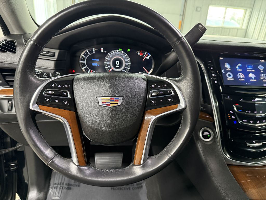 2018 Cadillac Escalade Image 23