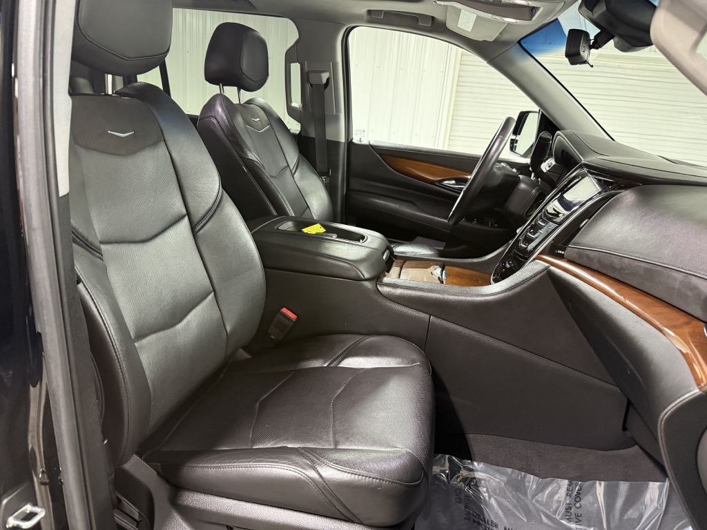 2018 Cadillac Escalade Image 51