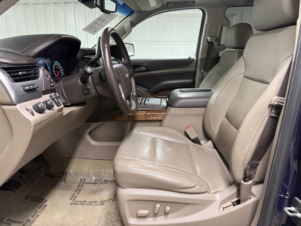 2017 Chevrolet Suburban Image 11