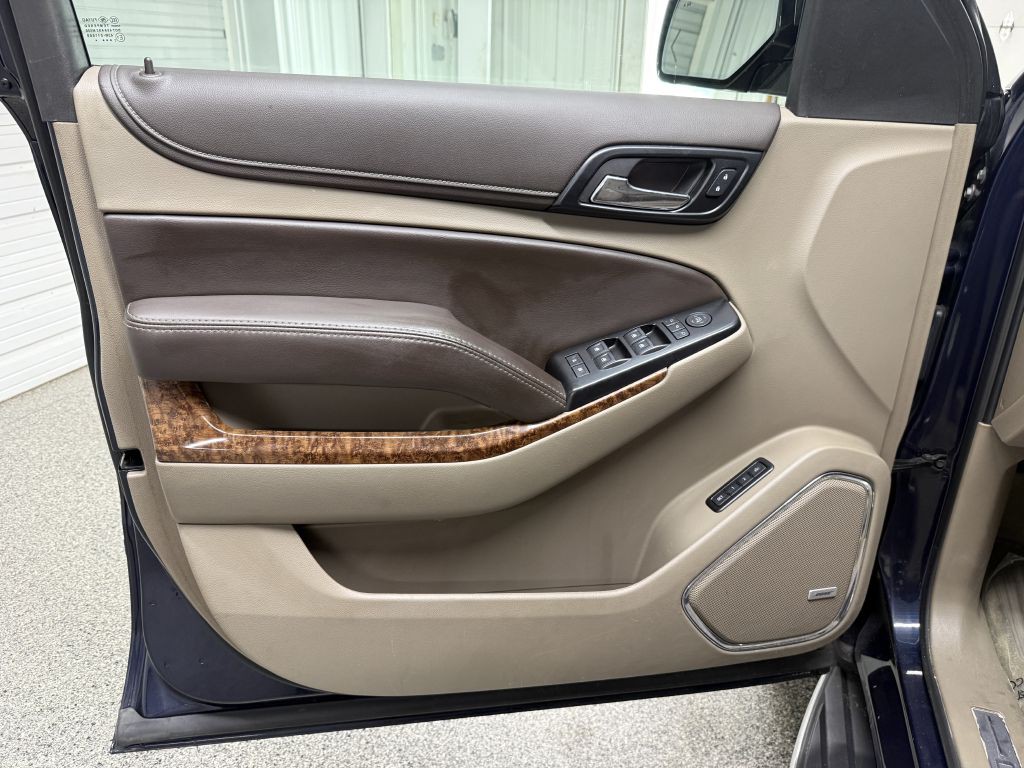 2017 Chevrolet Suburban Image 26