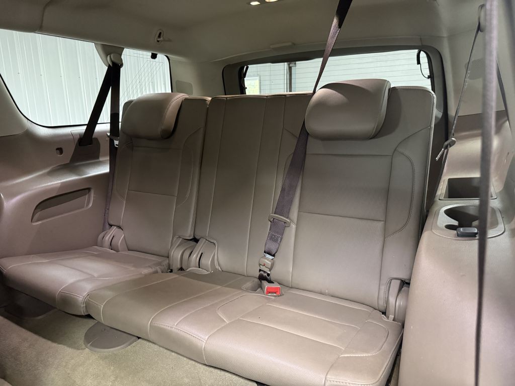 2017 Chevrolet Suburban Image 33