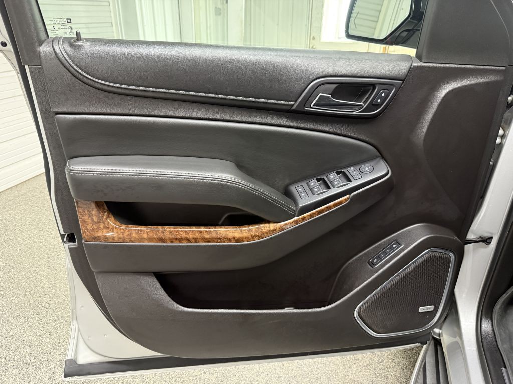 2016 Chevrolet Tahoe Image 26