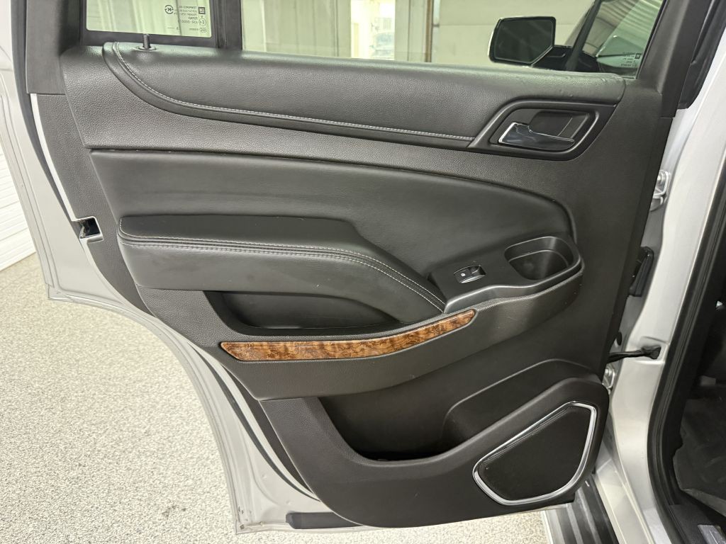 2016 Chevrolet Tahoe Image 35