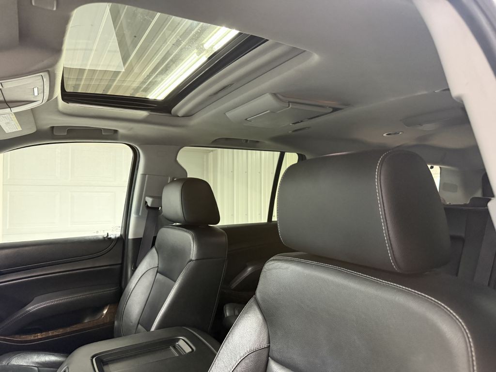 2017 Chevrolet Suburban Image 13