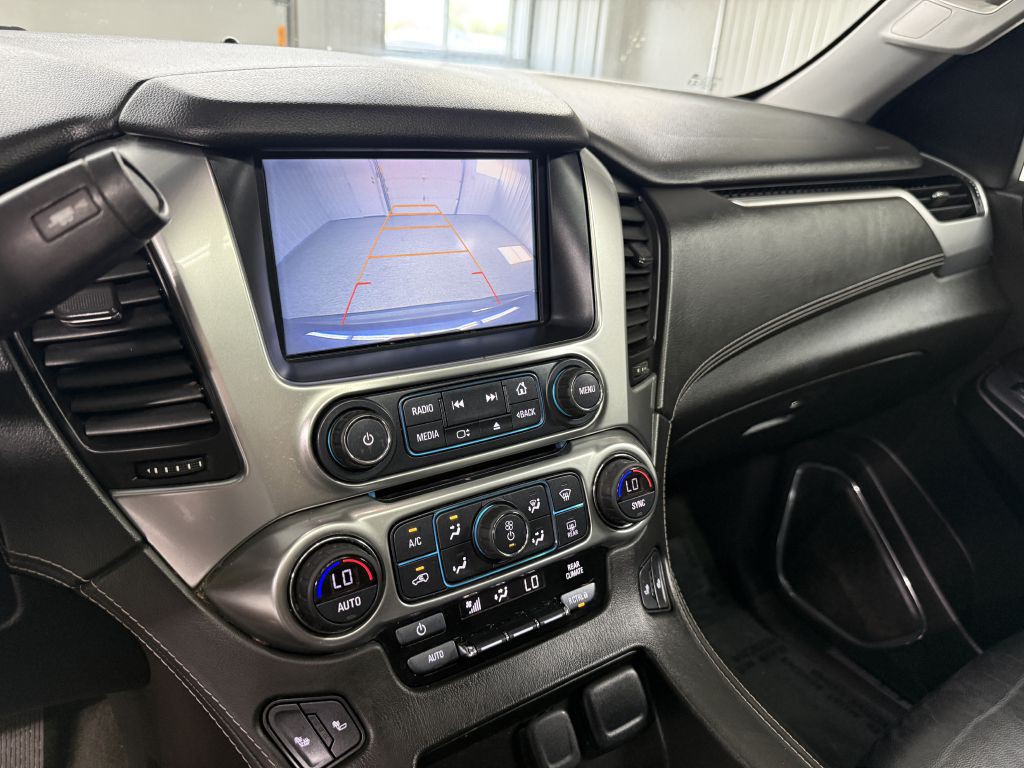 2017 Chevrolet Suburban Image 21