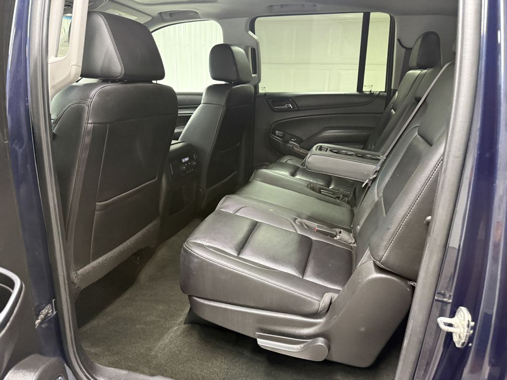 2017 Chevrolet Suburban Image 27