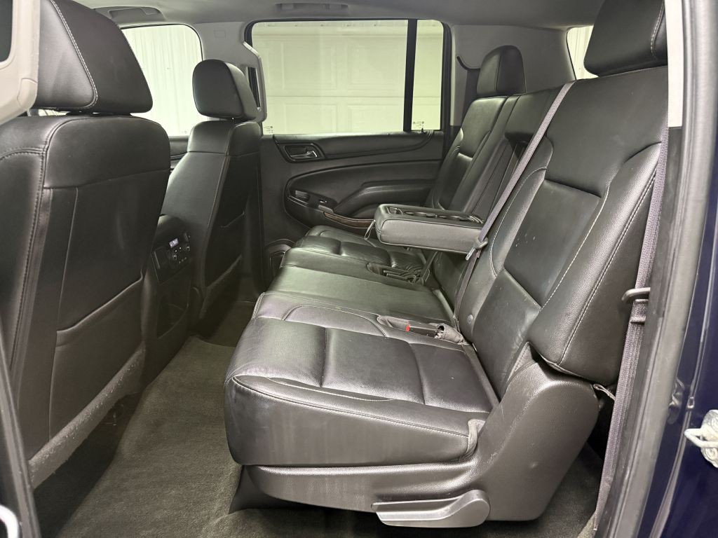 2017 Chevrolet Suburban Image 28