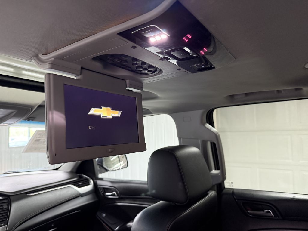 2017 Chevrolet Suburban Image 29