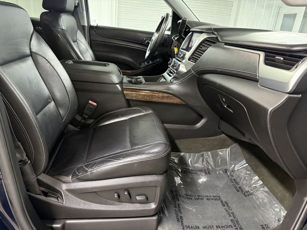 2017 Chevrolet Suburban Image 40