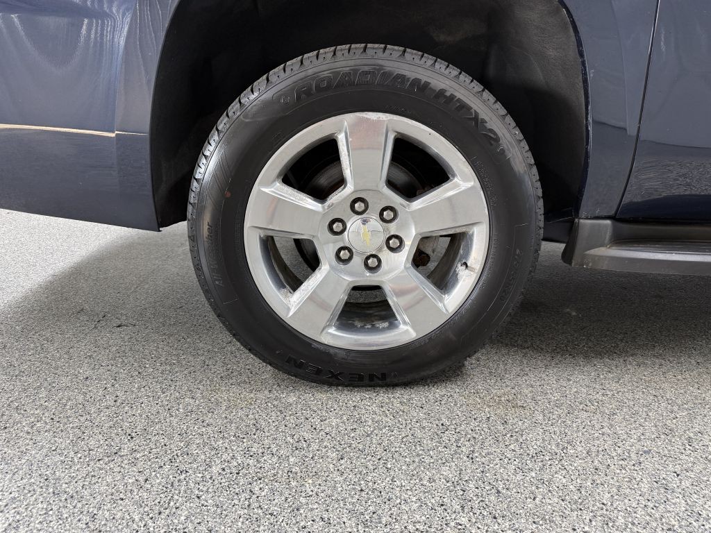 2017 Chevrolet Suburban Image 44
