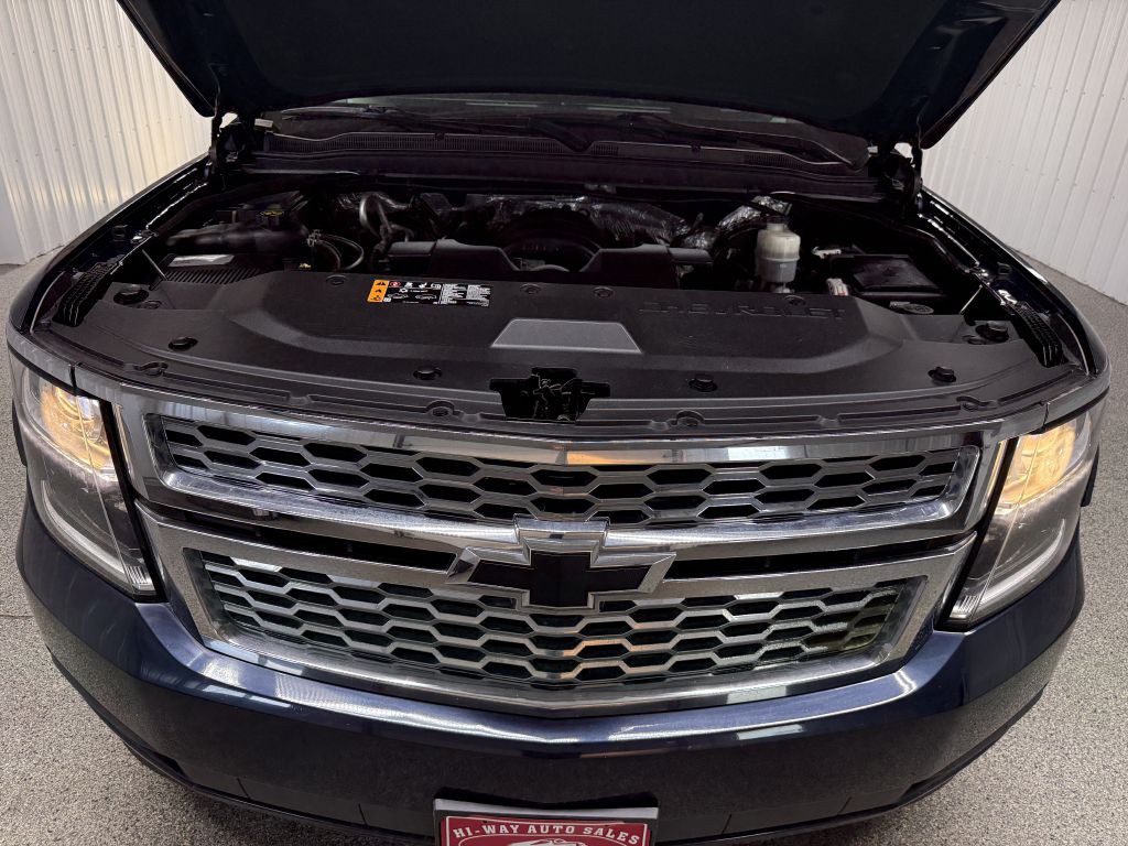 2017 Chevrolet Suburban Image 46