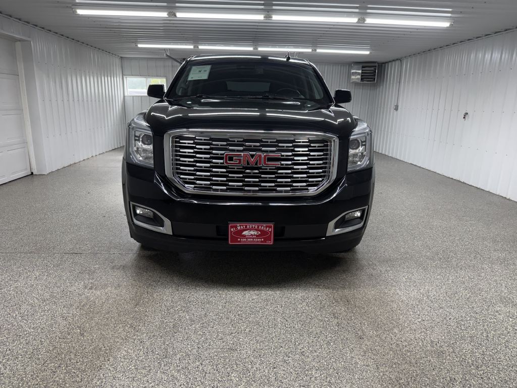 2018 GMC Yukon Image 2