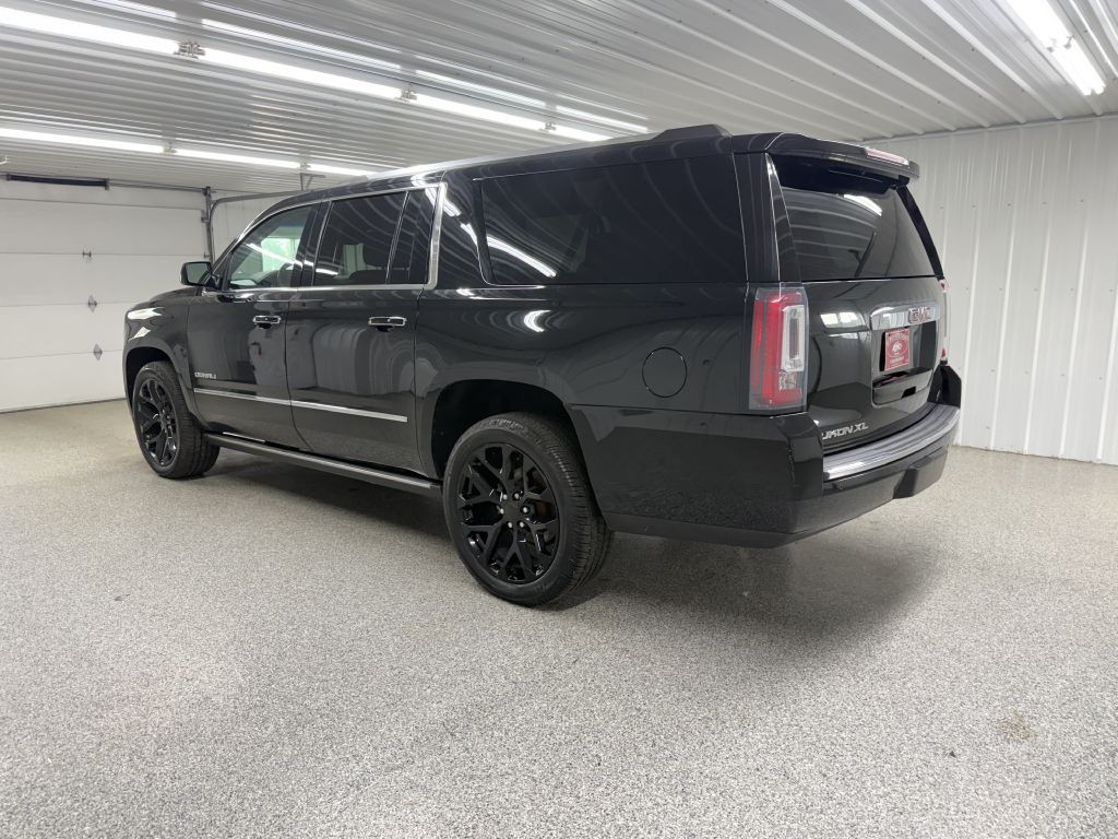 2018 GMC Yukon Image 4