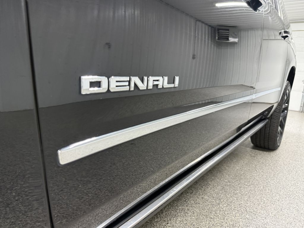 2018 GMC Yukon Image 11