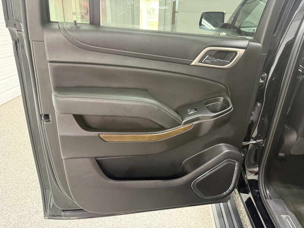 2018 GMC Yukon Image 32